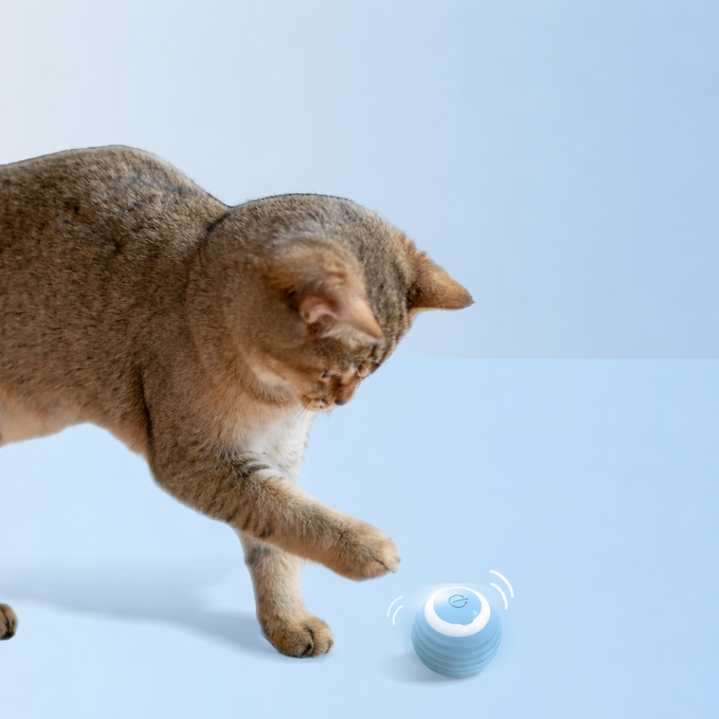 Balle Interactive Magique pour Chat & Chien – Jouet Électronique Intelligent Anti-Ennui avec un chat jouant.