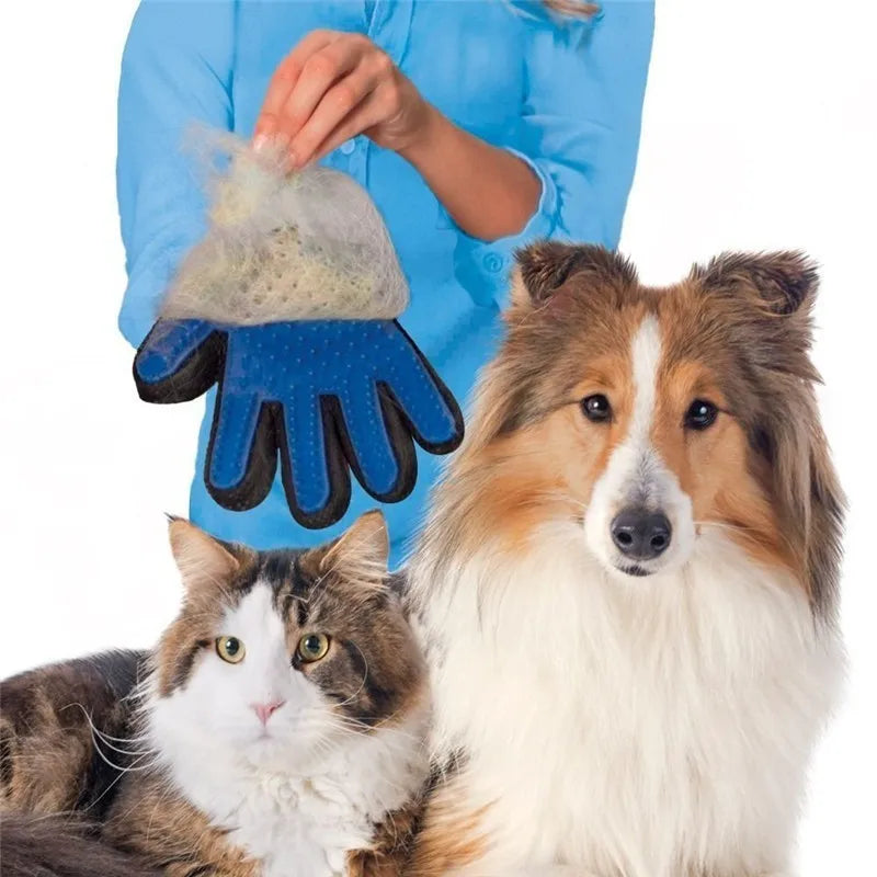 Pet Grooming Glove – Deshedding Brush for Cats & Dogs
