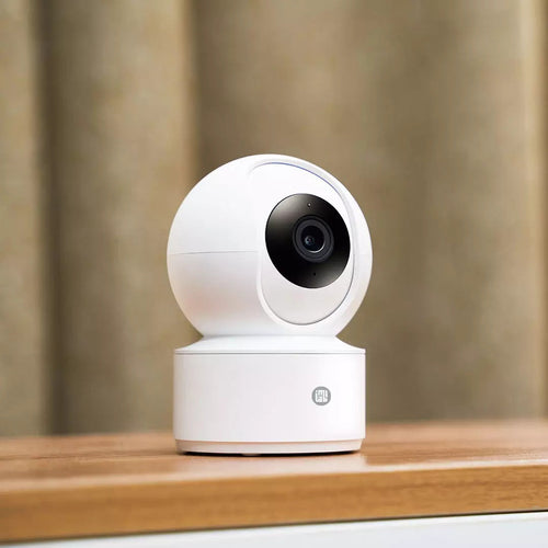 360° Smart Security Camera with 2K Resolution & Night Vision